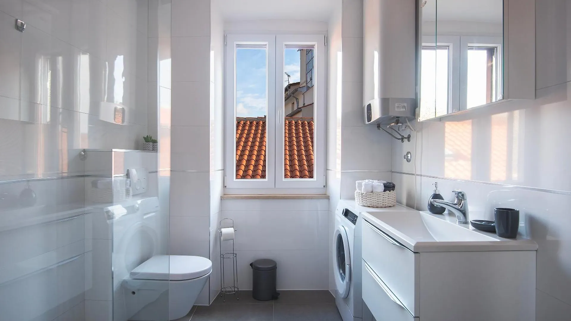Arta Apartment City Center II - With Private Parking Pula